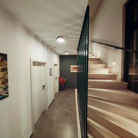 "Bjonda" 200M2 On Two Floors - Game Room, Hot Tub And Kids Zone -Three Large Balconies On Each Floor มลินี ภายนอก รูปภาพ